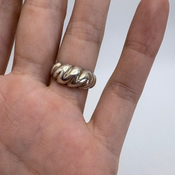 VTG Sterling Silver 925 Puffed Abstract Tapered Dome Band Ring Size 6.75 - Picture 5 of 8